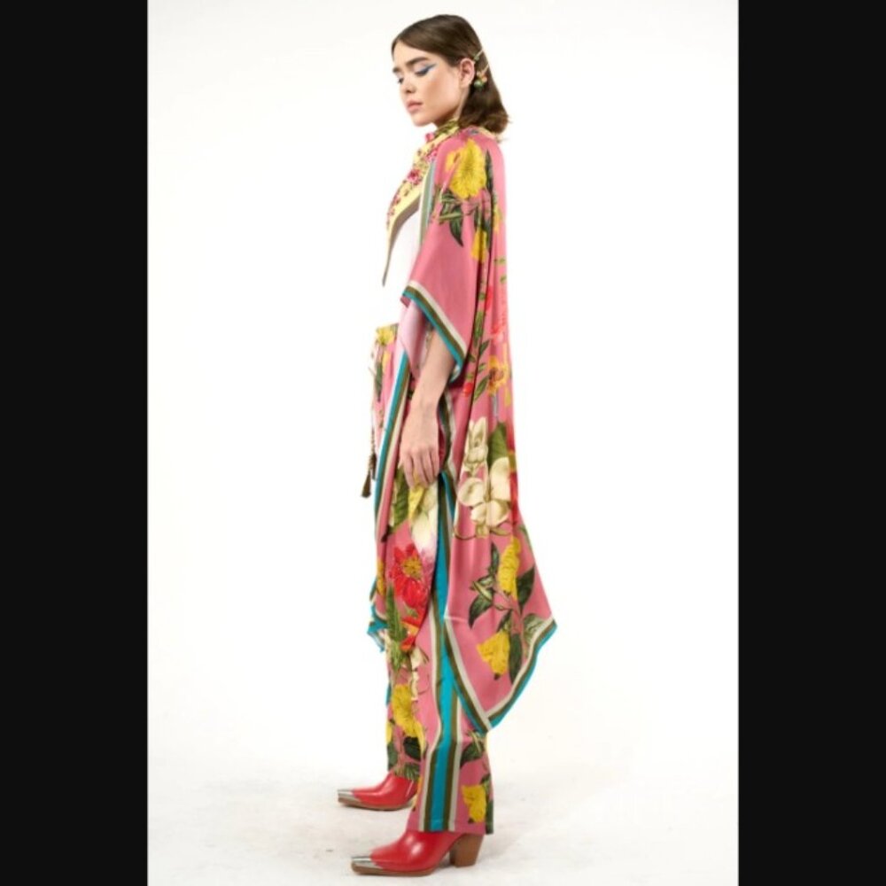 Aratta Silent Journey My Valentine Kimono Dusty Rose Floral ONE SIZE NWT - Picture 4 of 5
